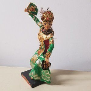 Legong Khaton Bali Dancer Figurine